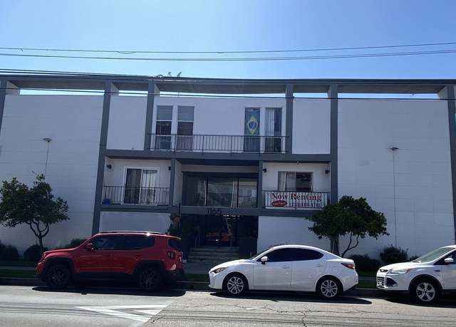 Property at 1165 N Normandie Ave, Los Angeles, CA 90029, 17 beds, 31 baths