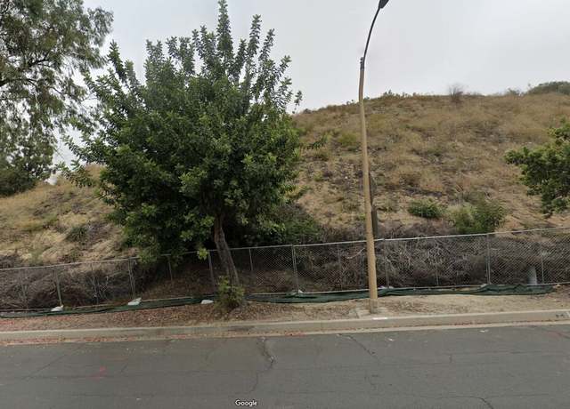 Property at 2811 E Glenoaks Blvd, Glendale, CA 91206