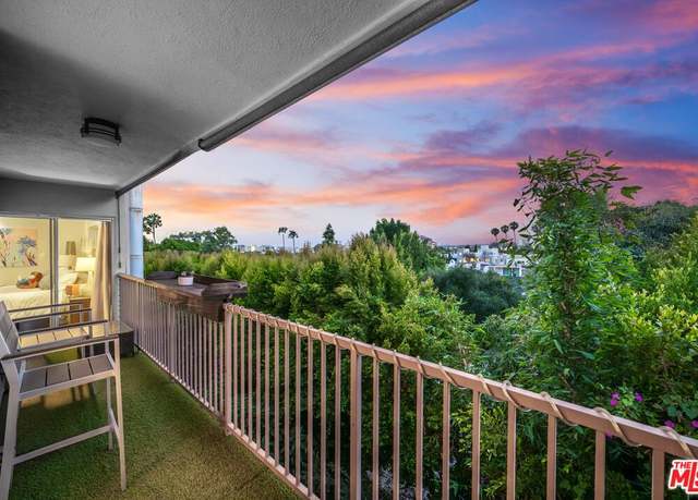Property at 949 N Kings Rd #314, West Hollywood, CA 90069, 2 beds, 2 baths