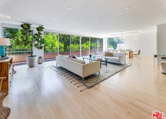 Property at 339 N Palm Dr #202, Beverly Hills, CA 90210, 2 beds, 3 baths