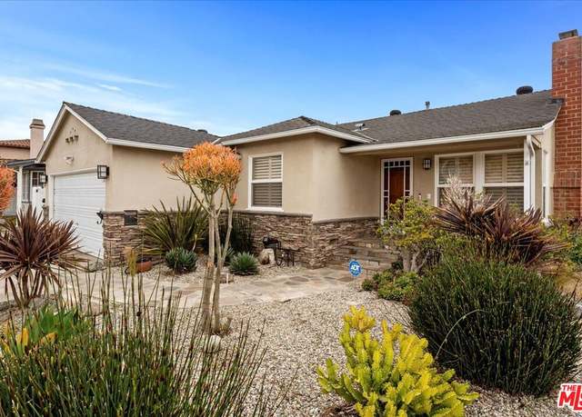 Property at 1620 18th St, Manhattan Beach, CA 90266, 3 beds, 2 baths