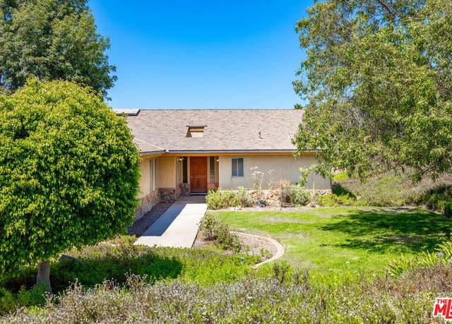 Property at 2528 Bella Vista Dr, Vista, CA 92084, 4 beds, 2 baths