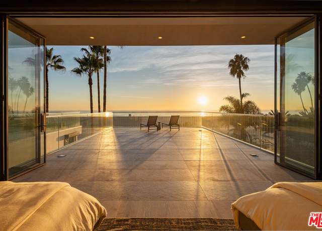 Property at 938 Palisades Beach Rd, Santa Monica, CA 90403, 7 beds, 6.5 baths