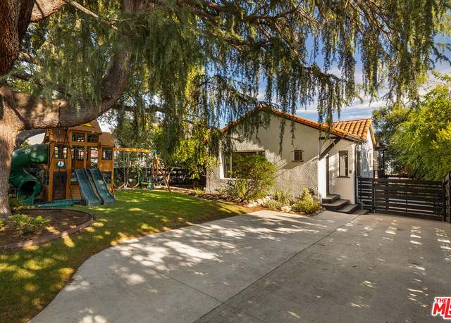 Property at 956 Parkman St, Altadena, CA 91001, 3 beds, 3 baths
