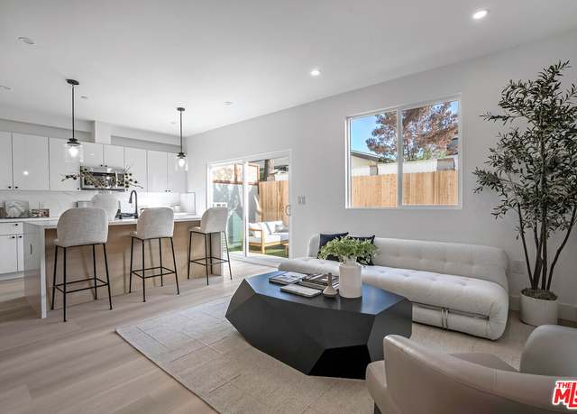 Property at 5832 David Ave #3, Culver City, CA 90034, 4 beds, 2.5 baths
