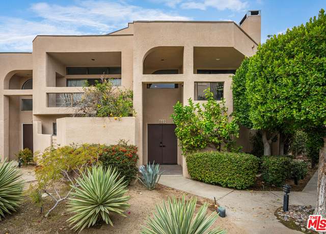 Property at 869 Village Sq, Palm Springs, CA 92262, 3 beds, 4 baths