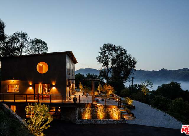 Property at 225 Powderhorn Ranch Rd, Topanga, CA 90290, 4 beds, 4.5 baths