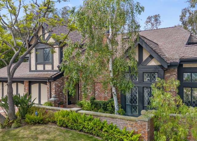 Property at 3192 Toppington Dr, Beverly Hills, CA 90210, 5 beds, 4.5 baths