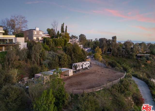 Property at 1119 Linda Flora Dr, Los Angeles, CA 90049