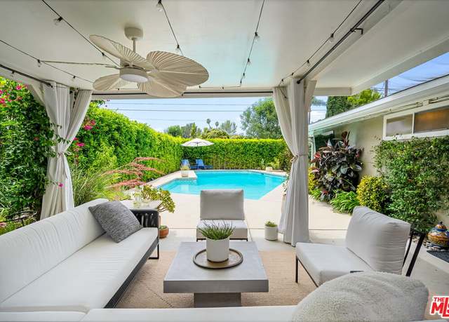Property at 19808 Victory Blvd, Woodland Hills, CA 91367, 4 beds, 3 baths