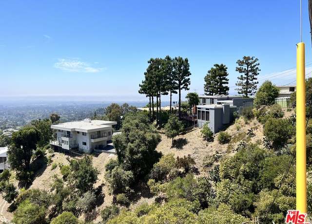 Property at 1500 Kenter Ave, Los Angeles, CA 90049
