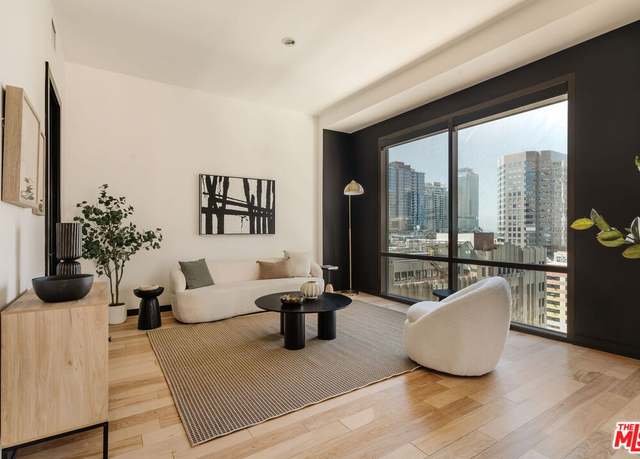 Property at 655 S Hope St #1105, Los Angeles, CA 90017, 2 beds, 2 baths