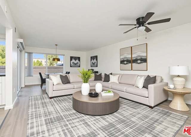 Property at 18524 Mayall St Unit D, Northridge, CA 91324, 3 beds, 3 baths