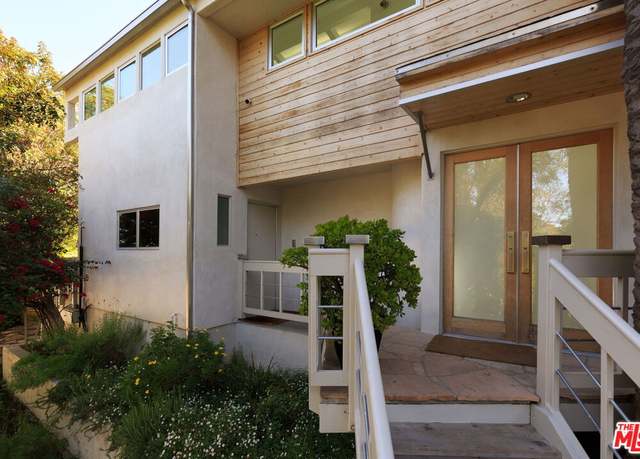 Property at 14622 Valley Vista Blvd, Sherman Oaks, CA 91403, 3 beds, 3 baths