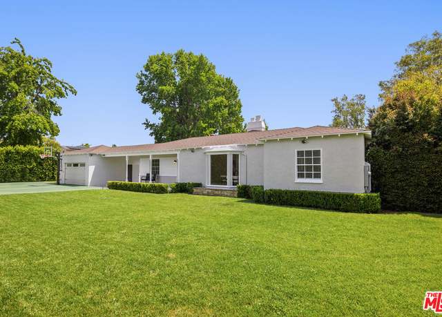 Property at 5432 Fulton Ave, Sherman Oaks, CA 91401, 3 beds, 2 baths
