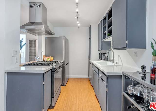 Property at 2721 2nd St #112, Santa Monica, CA 90405, 1 bed, 1 bath