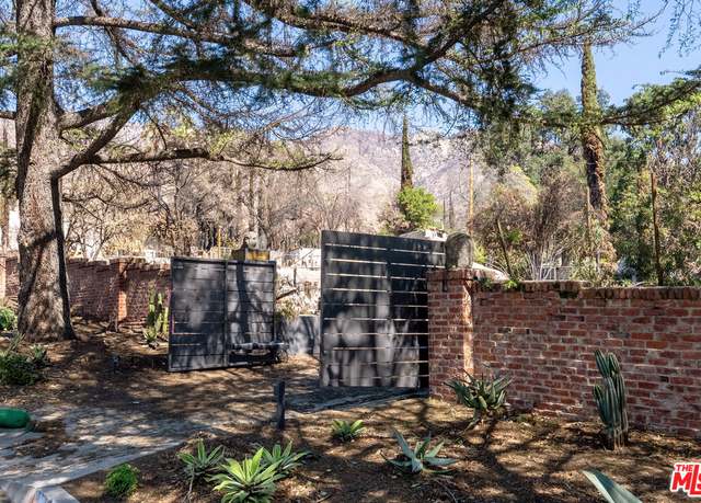 Property at 3000 Santa Rosa Ave, Altadena, CA 91001