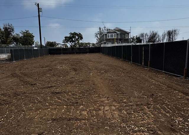 Property at 920 Iliff St, Pacific Palisades, CA 90272