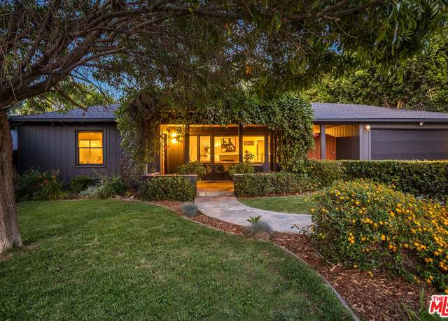 Property at 5520 Leghorn Ave, Sherman Oaks, CA 91401, 3 beds, 4 baths