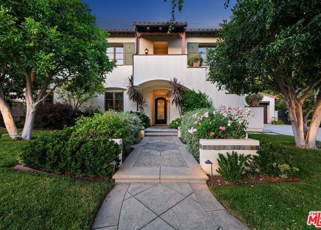 Property at 3850 Prado De Las Uvas, Calabasas, CA 91302, 5 beds, 4.5 baths