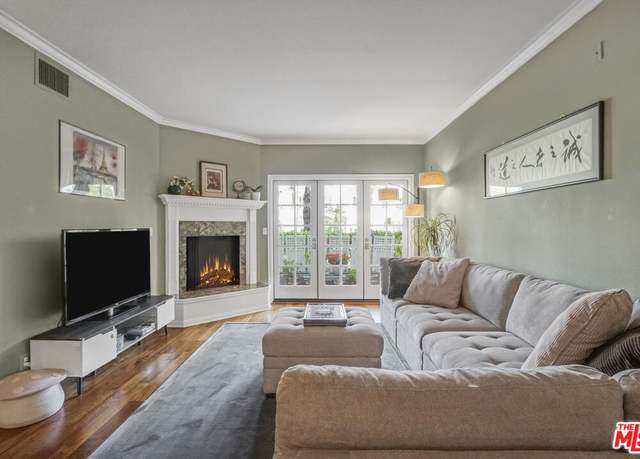 Property at 4401 Moorpark Way #106, Toluca Lake, CA 91602, 2 beds, 2 baths