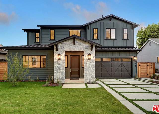 Property at 7733 Henefer Ave, Los Angeles, CA 90045, 4 beds, 4.5 baths