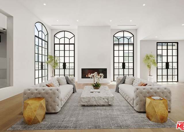 Property at 155 N Anita Ave, Los Angeles, CA 90049, 6 beds, 8 baths