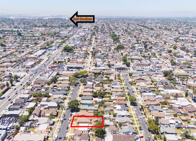 Property at 1267 W 85th St, Los Angeles, CA 90044, 4 beds, 2 baths