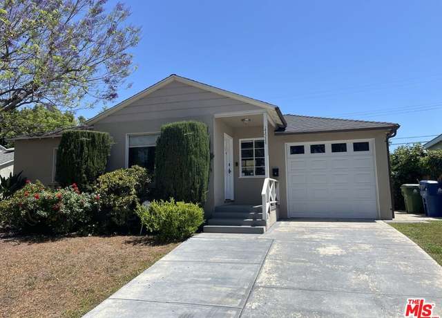 Property at 17534 Collins St, Encino, CA 91316, 2 beds, 1 bath