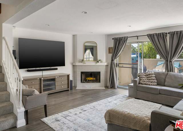 Property at 2731 Erringer Rd #85, Simi Valley, CA 93065, 3 beds, 2.5 baths