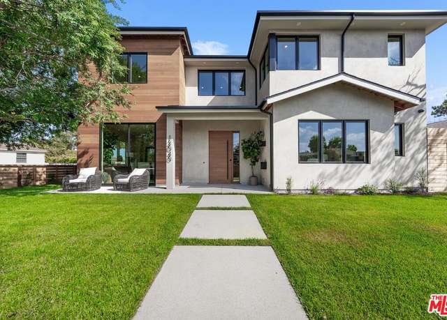Property at 13040 Appleton Way, Los Angeles, CA 90066, 5 beds, 4.5 baths