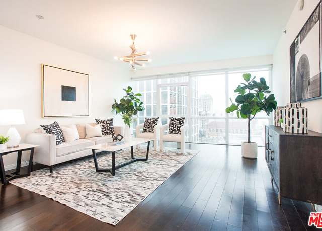 Property at 3785 Wilshire Blvd #803, Los Angeles, CA 90010, 2 beds, 2 baths