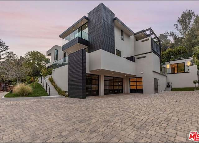 Property at 982 Stone Canyon Rd, Los Angeles, CA 90077, 7 beds, 10 baths