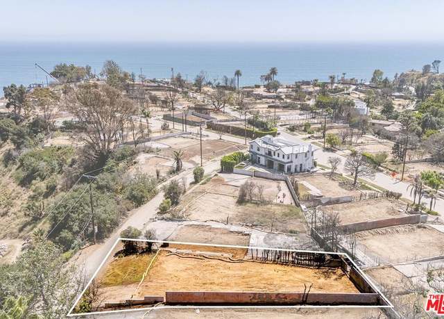 Property at 533 N Marquette St, Pacific Palisades, CA 90272