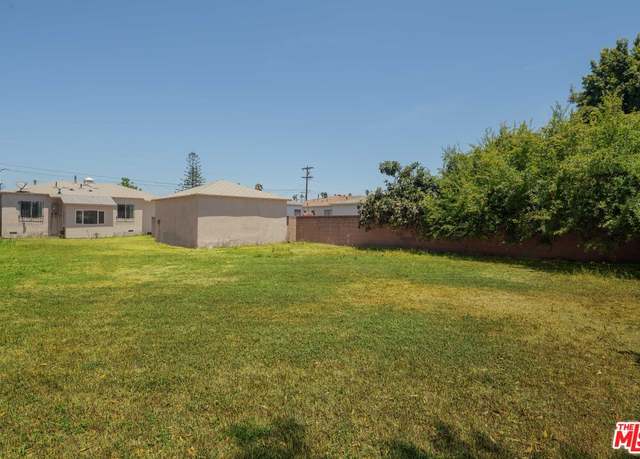 Property at 554 W 89th St, Los Angeles, CA 90044, 3 beds, 2 baths