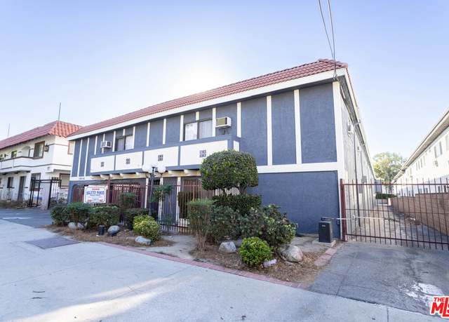 Property at 18416 Halsted St, Northridge, CA 91325, 23 beds, 24 baths