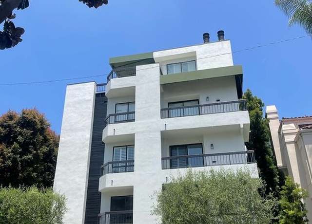 Property at 9033 Vista Grande St, West Hollywood, CA 90069, 6 beds, 7.5 baths