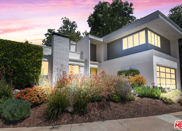 Property at 3456 Ardsley Pl, Encino, CA 91436, 4 beds, 2.5 baths