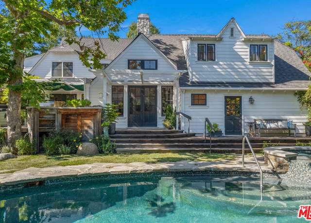 Property at 233 S Saltair Ave, Los Angeles, CA 90049, 4 beds, 5 baths