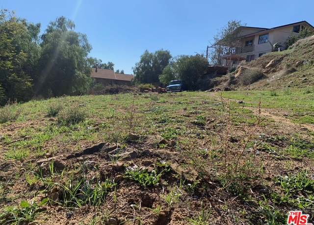 Property at 207 S La Gross Way, Chatsworth, CA 91311