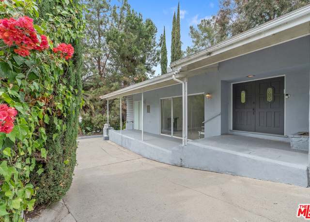 Property at 4348 Sepulveda Blvd, Sherman Oaks, CA 91403, 3 beds, 4 baths