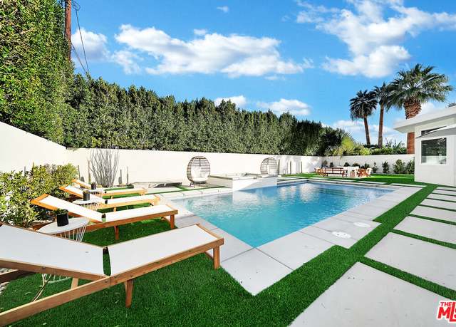 Property at 456 E Sonora Rd, Palm Springs, CA 92264, 4 beds, 4 baths