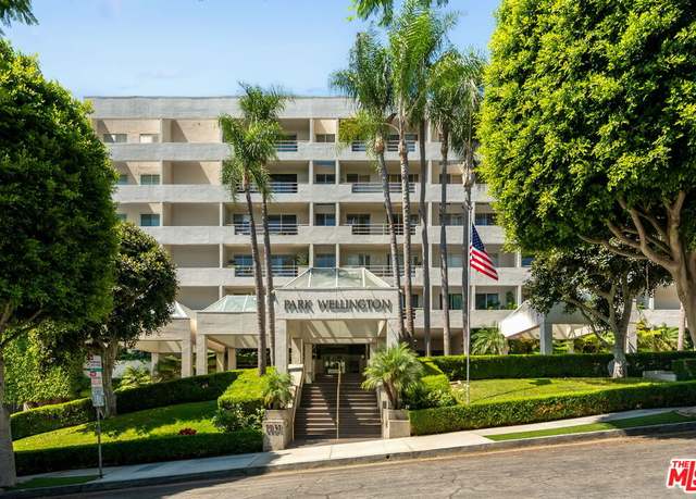 Property at 1131 Alta Loma Rd #514, West Hollywood, CA 90069, 1 bed, 1.5 baths