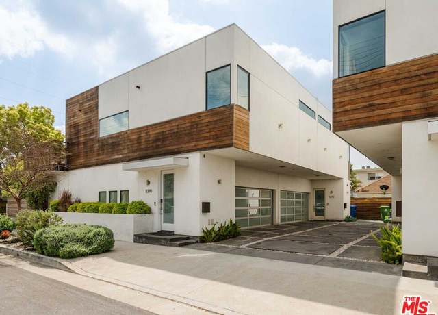 Property at 11370 Aqua Vista St, Studio City, CA 91602, 2 beds, 2.5 baths