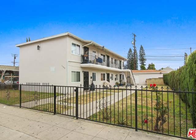 Property at 11032 Atlantic Ave, Lynwood, CA 90262, 6 beds, 6 baths