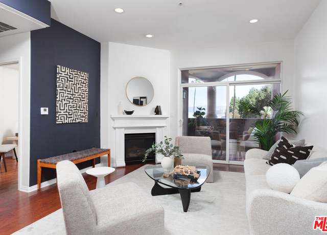 Property at 3750 Santa Rosalia Dr #207, Los Angeles, CA 90008, 2 beds, 2 baths