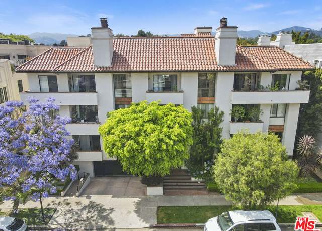 Property at 11755 Montana Ave #103, Los Angeles, CA 90049, 2 beds, 2 baths