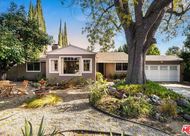 Property at 4538 Lemp Ave, Studio City, CA 91602, 5 beds, 4.5 baths