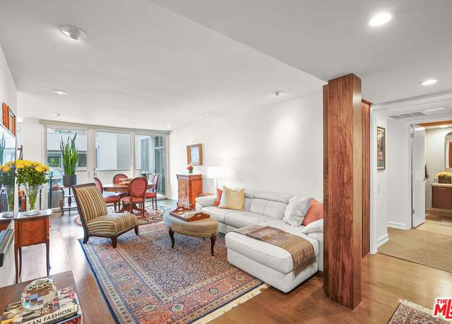 Property at 1025 N Kings Rd #318, West Hollywood, CA 90069, 1 bed, 1.5 baths