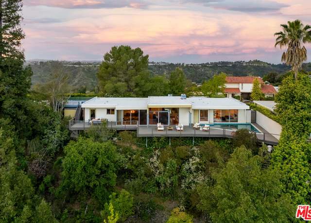 Property at 9662 Highridge Dr, Beverly Hills, CA 90210, 4 beds, 3 baths